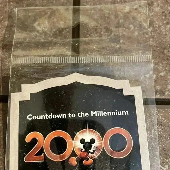 Countdown to Millennium Mickey Mouse Club - Picture 4 of 6